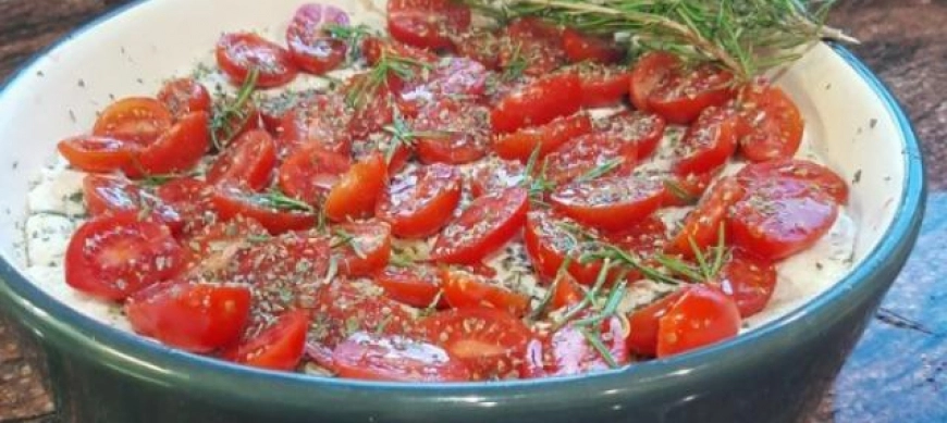 RECETAS DE PIZZA: MI VERSION DE PIZZA CON HIERBAS AROMATICAS CON TOMATES CHERRYS