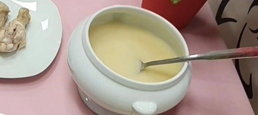 CALDO CASERO DE POLLO Y SOPA DE PICADILLO