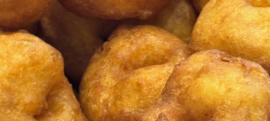 BUÑUELOS DE LAS VÁRGENES . BUNYOLS DE LAS VERGES .